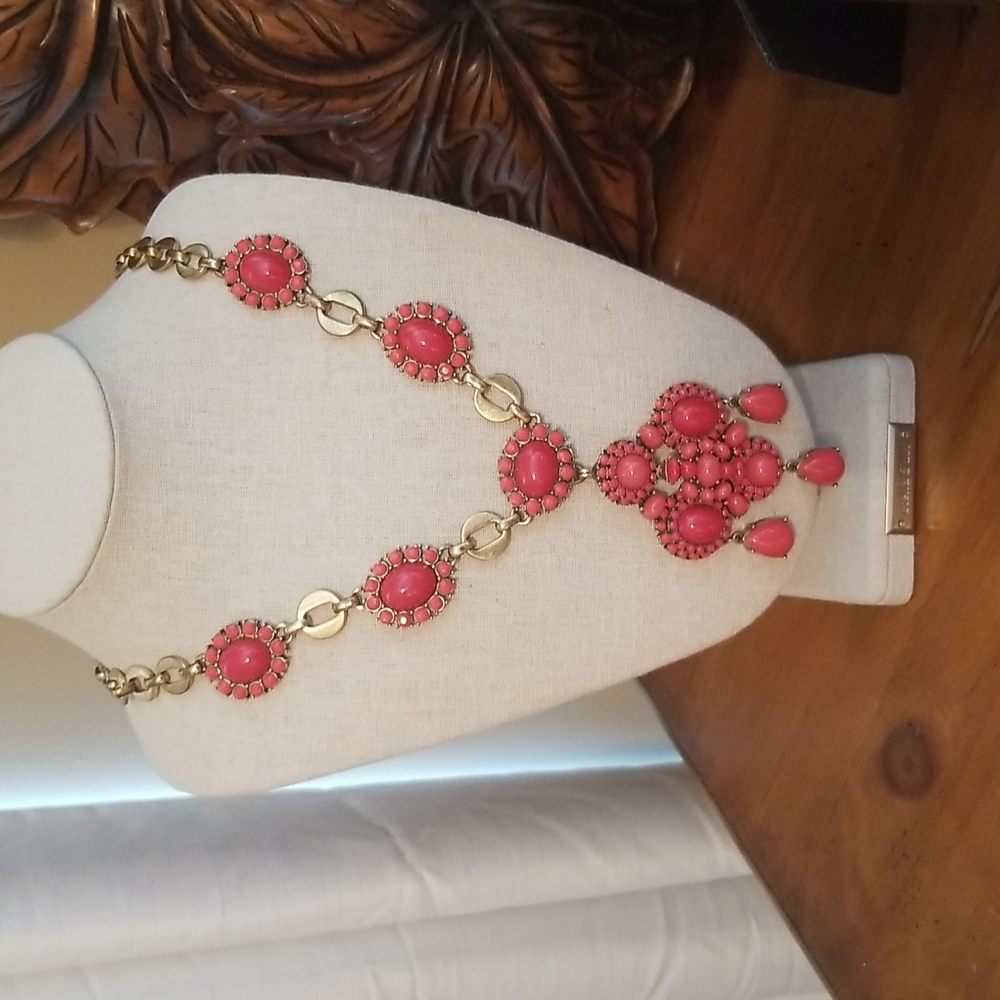 Stella & Dot Sardinia Coral Pendant